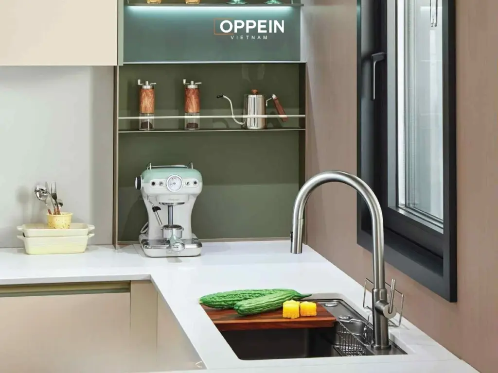 Khu rửa là nơi làm sạch thực phẩm và rửa chén bát sau bữa ăn