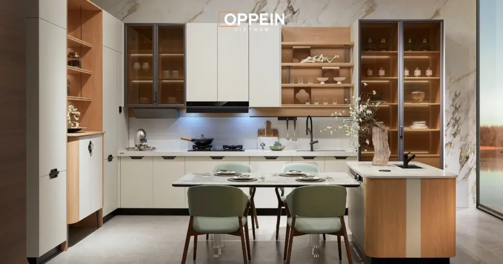 Mẫu tủ bếp chung cư kết hợp bàn đảo hiện đại