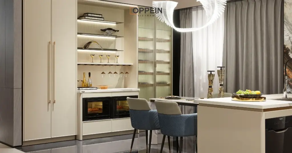 Mẫu tủ bếp cao cấp nhập khẩu chữ F
